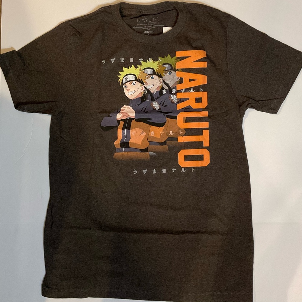 Grey Naruto Anime Graphic‎ T-shirt Size Large New with Tags
